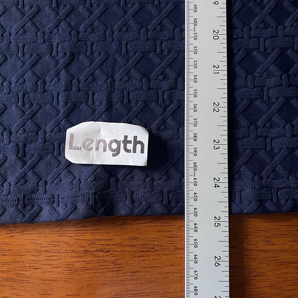 J McLaughlin Womens XL Catalina Cloth Top Navy Textured Geometric Preppy Classic - Picture 10 of 11